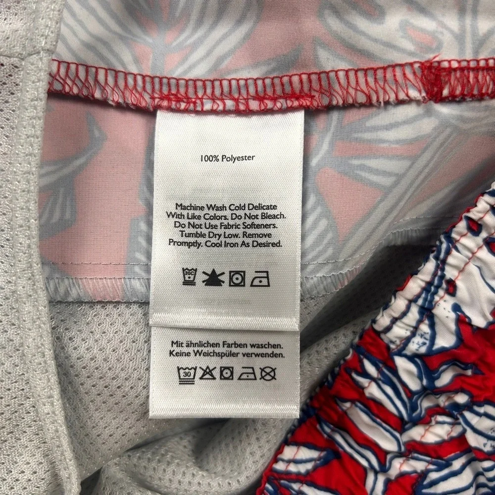 Eddie‎ Bauer Men’s Tropical Red and Blue Swim Trunks Size XL